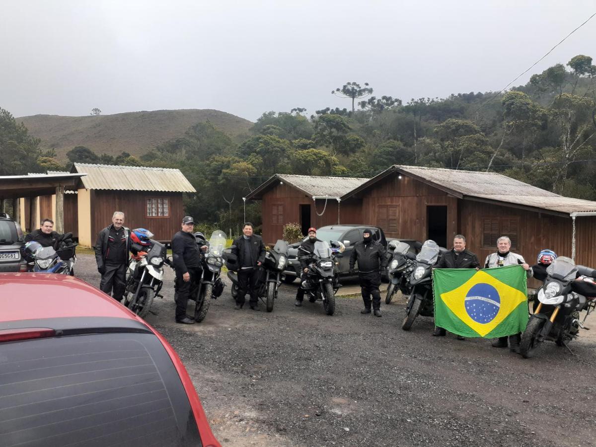 Pousada Bica D'Agua De Frente Br 282 拉热斯 外观 照片